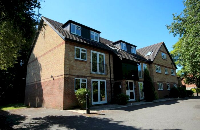 1 Bedroom Apartment To Rent In Lamorna, Greys Road, Henley-On-Thames, Oxfordshire, RG9