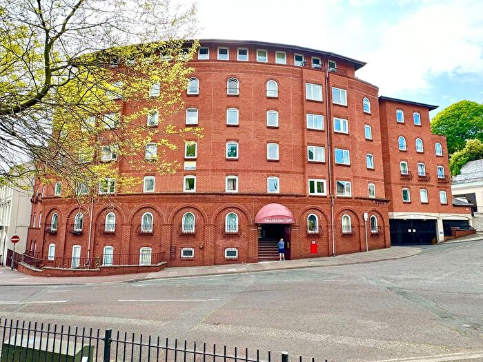 1 Bedroom Flat For Sale In Stratheden Court, Market Street, Torquay, TQ1