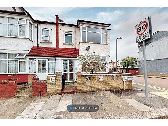 1 Bedroom Terraced House To Rent In Dartmouth Road, London, NW4