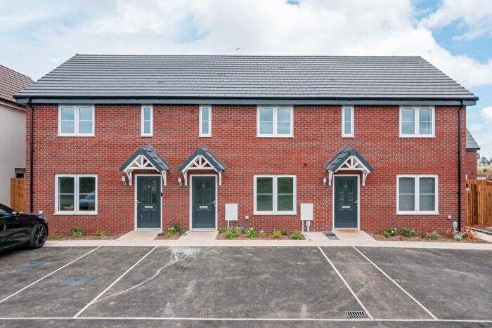 3 Bedroom House To Rent In Dante Road, Bristol, BS10