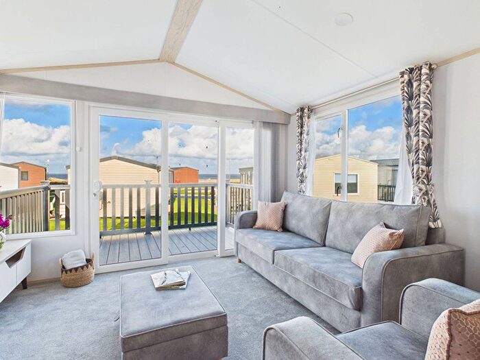 2 Bedroom Park Home For Sale In Coast Road, Bacton, Norwich, NR12