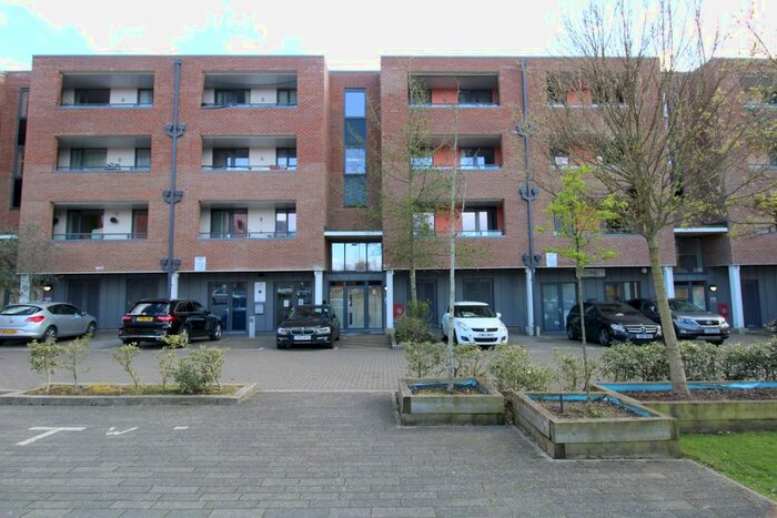 3 Bedroom Flat To Rent In Ladysmith Road, Harrow, HA3