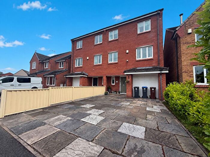 4 Bedroom Semi Detached House For Sale In Brocks Croft Gardens, Biddulph, ST8