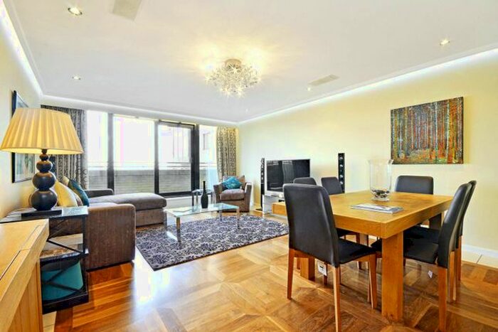 4 Bedroom Flat To Rent In Point West, Cromwell Road, South Kensington, London, SW7