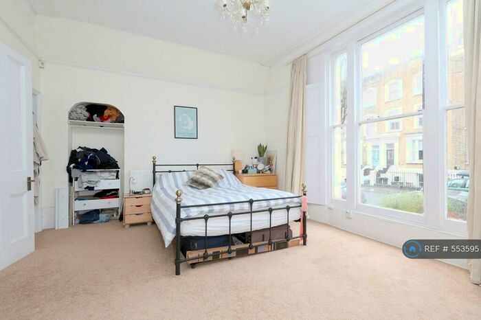 1 Bedroom Flat To Rent In Oakley Road, Islington, London, N1