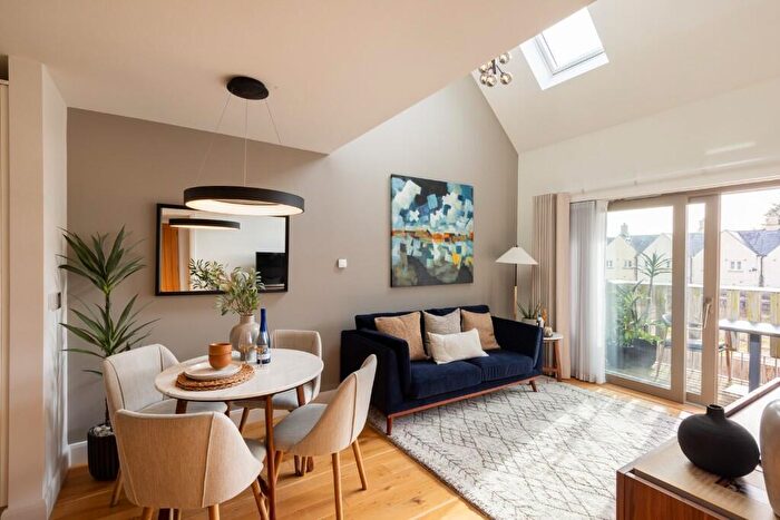 2 Bedroom Retirement Property For Sale In Steepleton Court Cirencester Road Tetbury, GL8