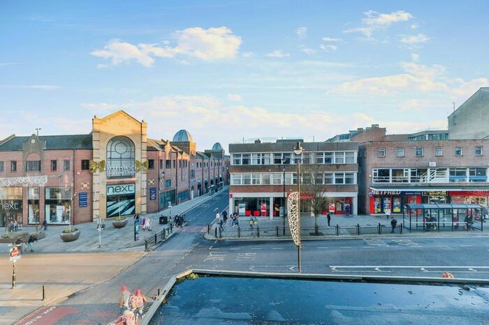 1 Bedroom Flat To Rent In Westborough, Scarborough, North Yorkshire, YO11