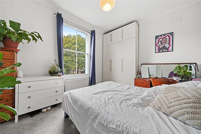 1 Bedroom Flat To Rent In Ramsden Road, Balham, SW12
