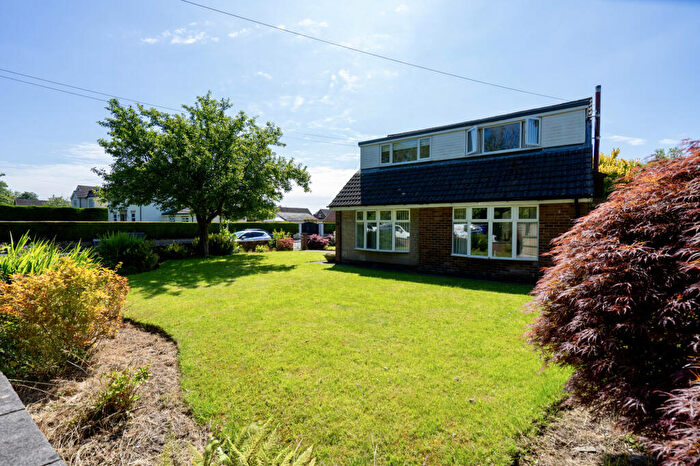 4 Bedroom Detached House For Sale In Lightfoot Lane, Fulwood, PR2