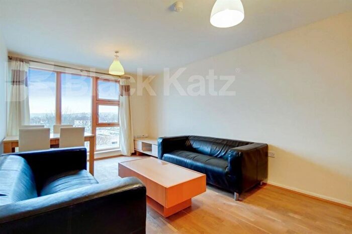 2 Bedroom Flat To Rent In Hungerford Road, Islington / Caledonian Road, N7