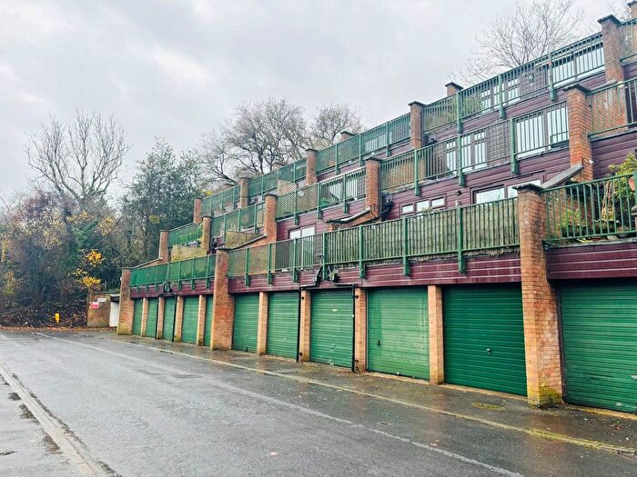 3 Bedroom Property To Rent In Briary Road, Bristol, BS20