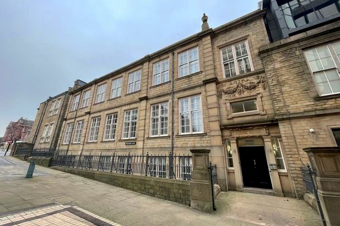 2 Bedroom Flat To Rent In Orchard Lane, Orchard Lane, Sheffield, S1