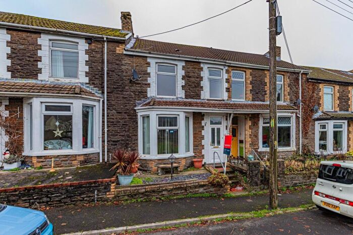 3 Bedroom Terraced House For Sale In The Avenue, Llanbradach, CF83