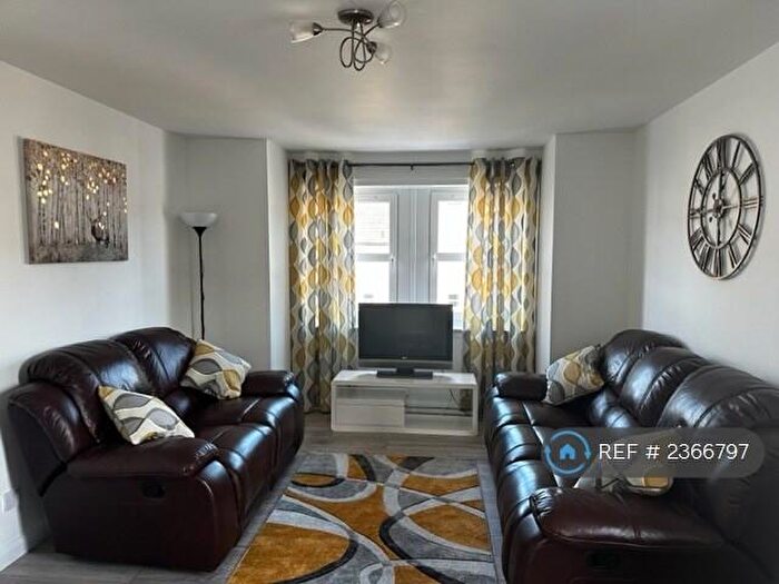 2 Bedroom Flat To Rent In Nelson Court, Aberdeen, AB24