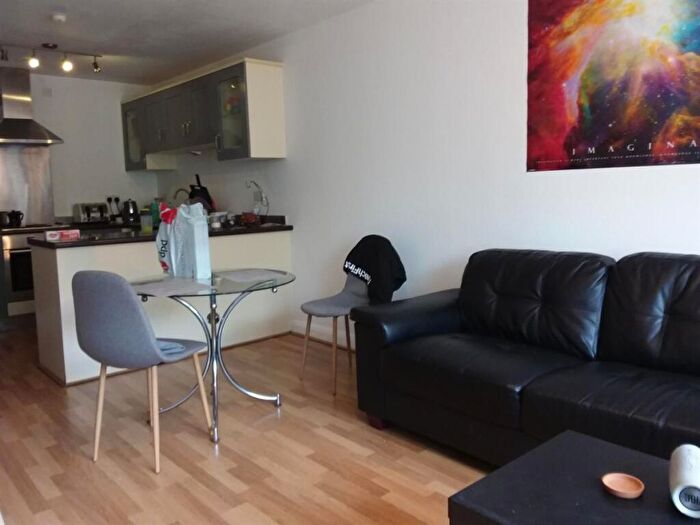 2 Bedroom Flat To Rent In Denmark Road, Manchester, M15