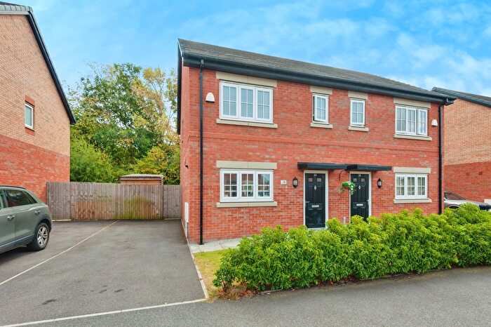 3 Bedroom Semi Detached House For Sale In Grove Street, Widnes, Cheshire, WA8