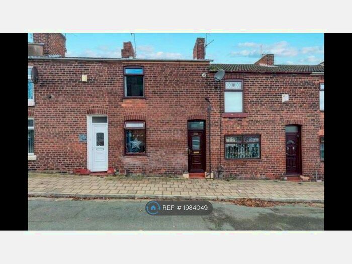 3 Bedroom Terraced House To Rent In Okell Street, Runcorn, WA7