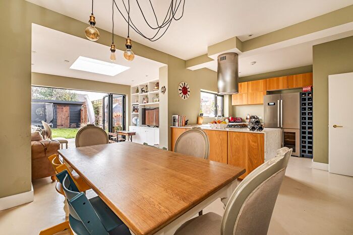 3 Bedroom End Terrace House For Sale In Kingsley Road, London, SW19