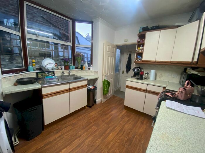 3 Bedroom Property To Rent In Ranelagh Road, Portsmouth, PO2