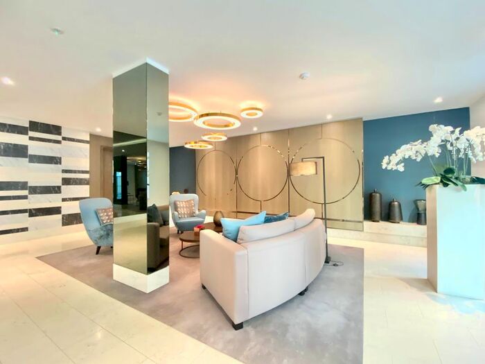 2 Bedroom Flat To Rent In Fulham Reach, Hammersmith, W6