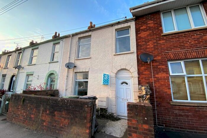 3 Bedroom Terraced House To Rent In Wellington New Road, Taunton, Somerset, TA1