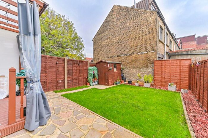 3 Bedroom Terraced House For Sale In South Norwood, , South Norwood, London, SE25