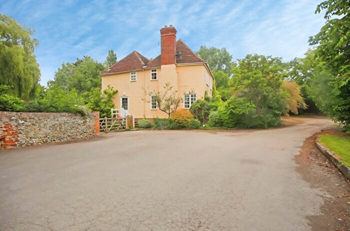 7 Bedroom Farm House To Rent In Thaxted Road, Wimbish, CB10