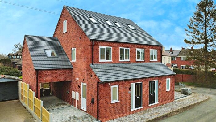 3 Bedroom Semi-Detached House For Sale In Astbury Lane Ends, Congleton, CW12