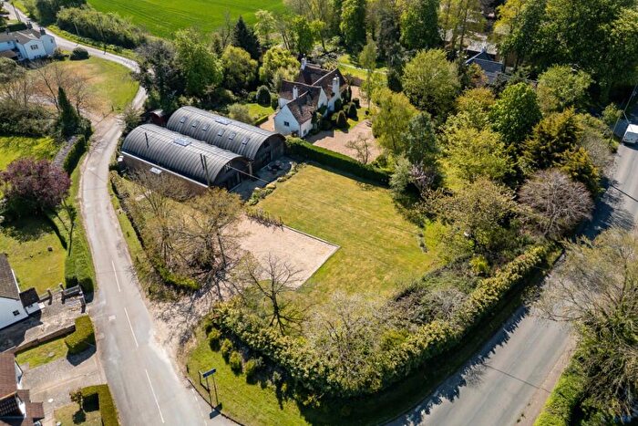 5 Bedroom Barn Conversion For Sale In Honeydon Road, Colmworth, MK44