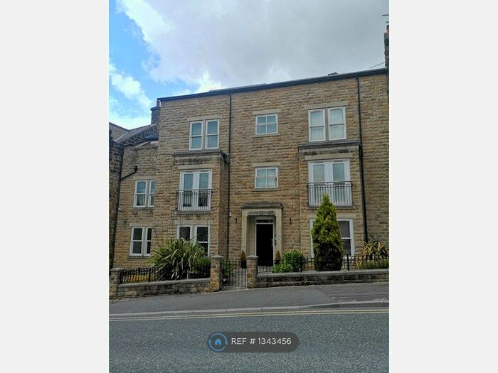 1 Bedroom Flat To Rent In Lawrence Court, Harrogate, HG1
