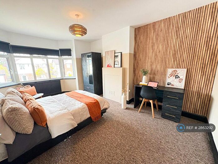 5 Bedroom Semi Detached House To Rent In St Mark St, Gloucester, GL1