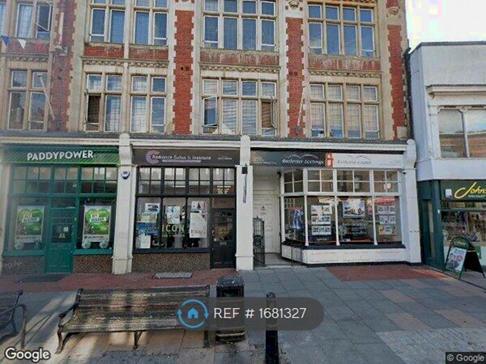 2 Bedroom Flat To Rent In Faraday House, Rochester, ME1