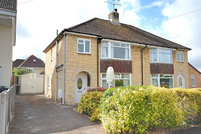 3 Bedroom Semi-Detached House For Sale In Garfield Avenue, Dorchester, DT1
