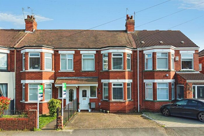 3 Bedroom Terraced House For Sale In Hayburn Avenue, Hull, HU5