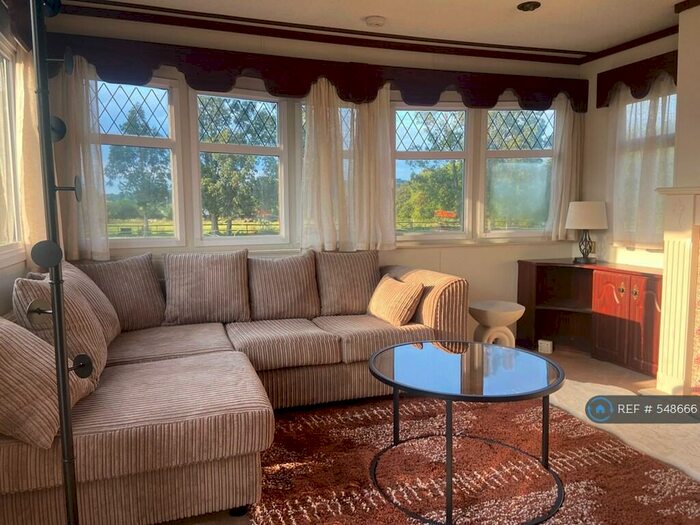 1 Bedroom Mobile Home To Rent In Avon Cottages, Saltford, Bristol, BS31