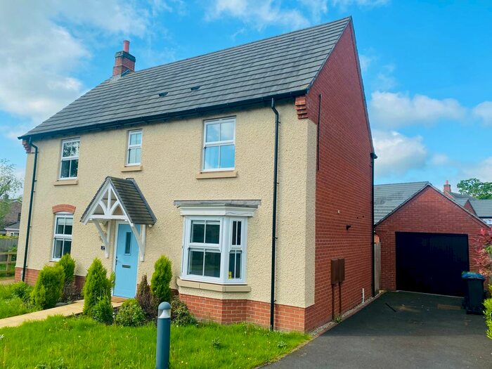 4 Bedroom Detached House To Rent In East Lawn Drive, Doveridge, Ashbourne, DE6