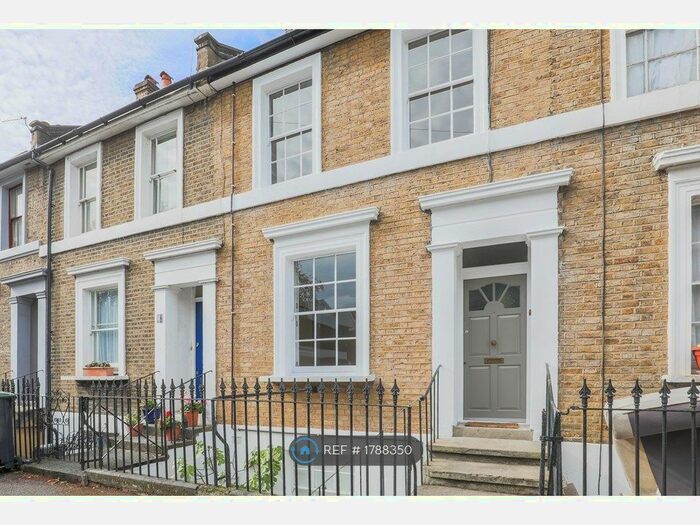 2 Bedroom Maisonette To Rent In Rokeby Road, London, SE4