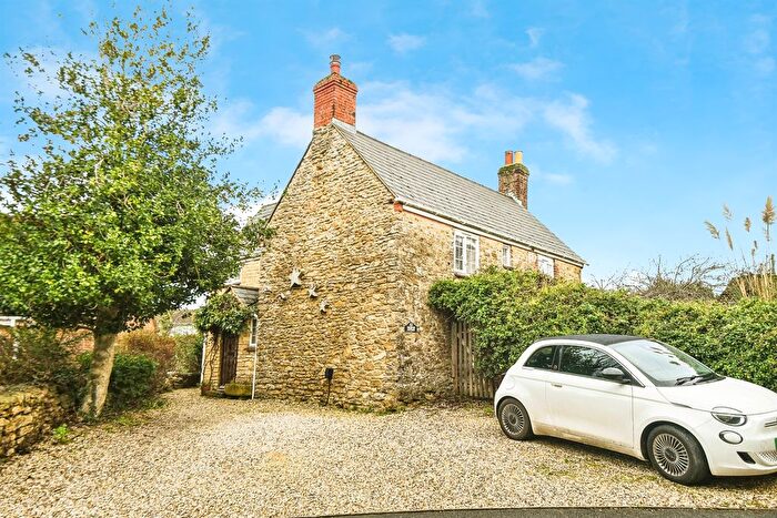 4 Bedroom Cottage For Sale In Westrop, Highworth, Swindon, SN6