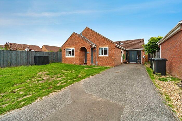4 Bedroom Detached Bungalow For Sale In Whelpton Close, Horncastle, LN9