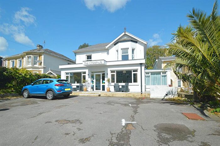 9 Bedroom Detached House For Sale In Short Walk To Beach * Shanklin, PO37