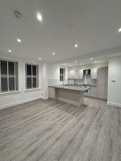 2 Bedroom Flat To Rent In Westby Road, Boscombe, Bournemouth, BH5