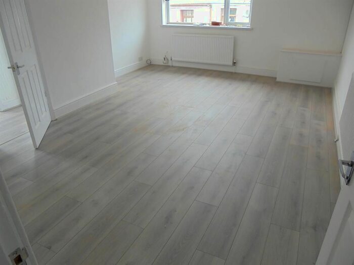 3 Bedroom Flat To Rent In Penllwyngwent Industrial Estate, Saville Road, Ogmore Vale, Bridgend CF32