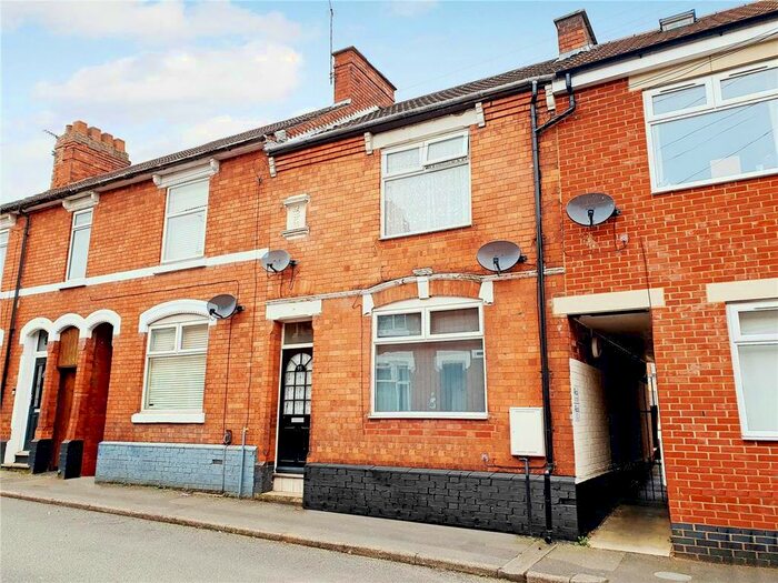 1 Bedroom Flat To Rent In Princes Street, Kettering, Northants, NN16