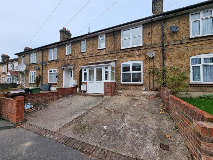 3 Bedroom Property To Rent In Sisley Road, Barking, IG11