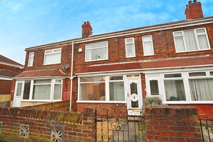 3 Bedroom Terraced House For Sale In Endymion Street, Hull, HU8