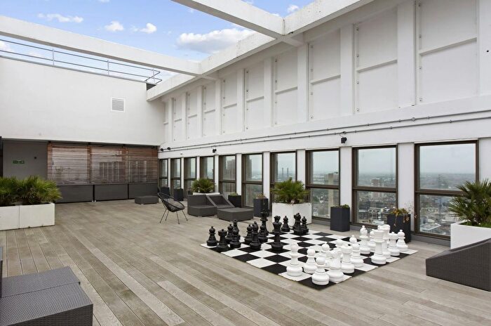 1 Bedroom Flat For Sale In High Street, London, CR0