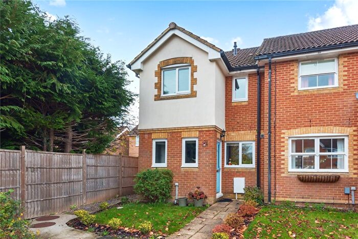 2 Bedroom End Terrace House For Sale In Hop Garden, Church Crookham, Fleet, Hampshire, GU52