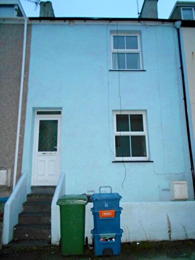 3 Bedroom Terraced House To Rent In Menai Street, Y Felinheli, LL56