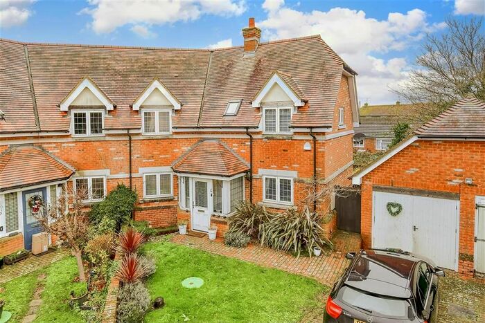 3 Bedroom End Of Terrace House For Sale In Ewe And Lamb Mews, Wittersham, Tenterden, Kent, TN30