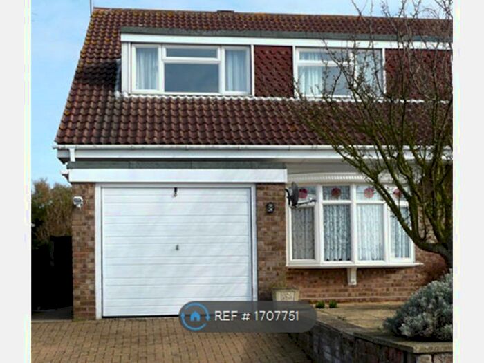 1 Bedroom Property To Rent In Tangerine Close, Colchester, CO4